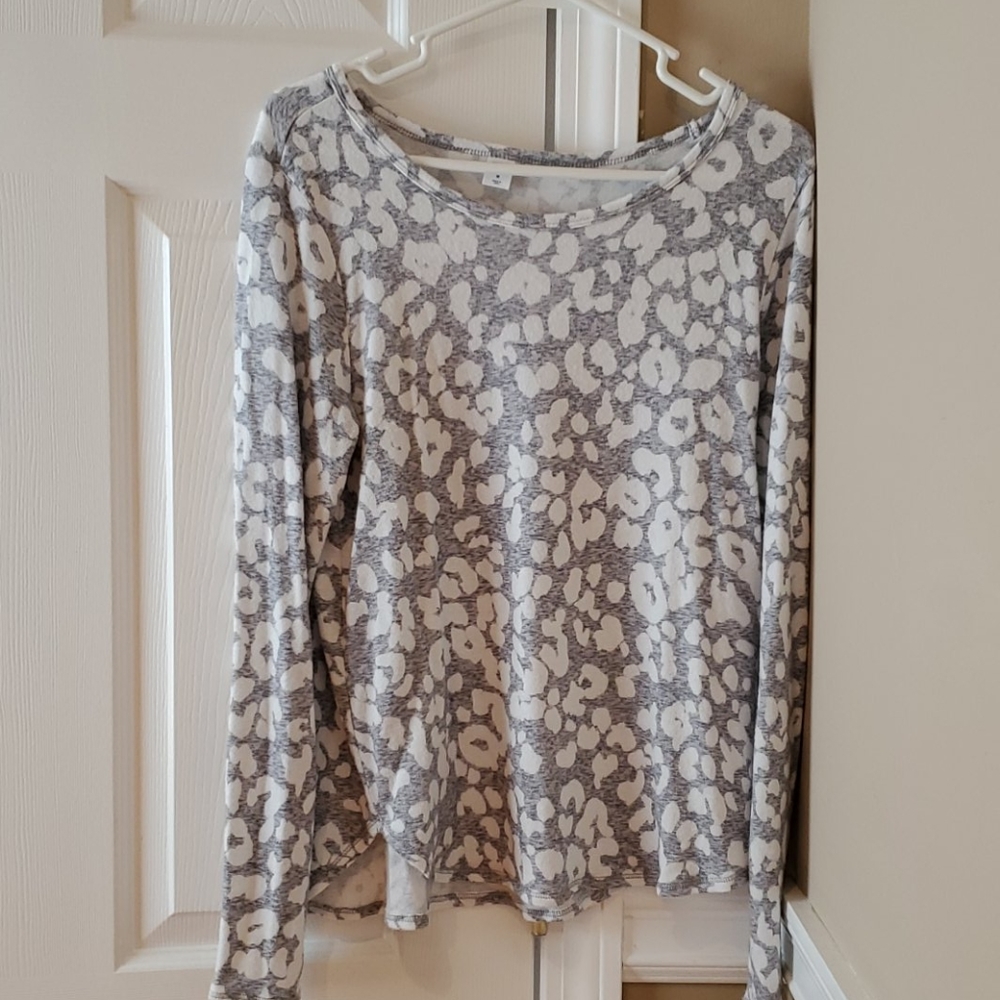 Long sleeve top